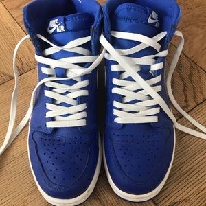 Air Jordan 1 hyper royal blue mens nike size 9